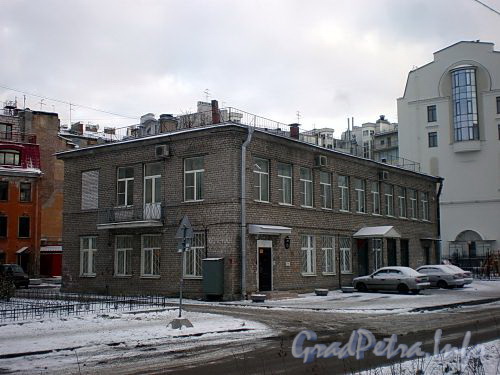 Кемская ул., д. 10. Общий вид. Фото декабрь 2009 г.