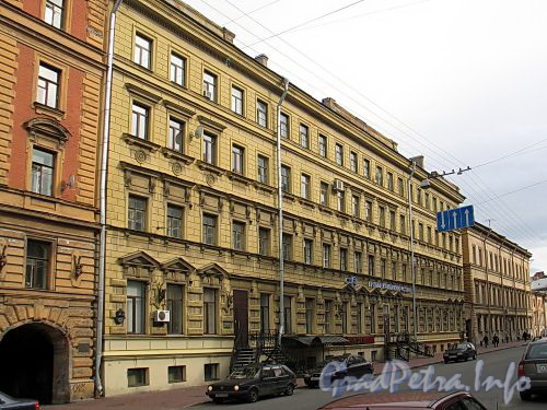 Дом 6, литера А и дом 6а, литера А. по Гагаринской улице. Фото сентябрь 2010 г.