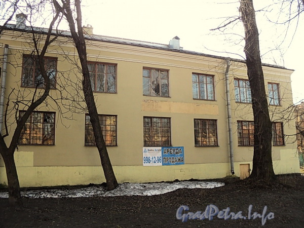 Ул. Писарева, д. 3 А. Фасад отдельно стоящего здания. Фото апрель 2011 г.