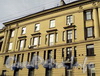 Тульская ул., д. 10. Фрагмент фасада. Фото апрель 2011 г.