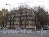 Менделеевская ул., д. 2. Фасад со стороны Чугунной улицы. Фото октябрь 2011 г.