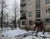 Ул. Антоновская, д. 4. Фрагмент фасада жилого дома. Фото январь 2012 г.
