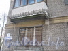 Отечественная ул. дом 4, корп. 2. Фрагмент фасада жилого дома. Фото февраль 2012 г.