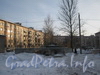 Камышинская ул., дом 18. Общий вид со стороны двора на дома по ул. Камышинской,18 (слева) и по ул. Беломорской,32 (справа). Фото февраль 2012 г.