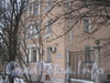 Новоовсянниковская ул., дом 13, корп. 1. Общий вид дома со стороны Новоовсянниковской ул. Фото февраль 2012 г.