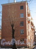 Тракторная ул., дом 9. Торец жилого дома со стороны Тракторной улицы. Фото март 2012 г.