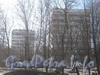 Ул. Солдата Корзуна, дом 16, (слева) и дом 13, корпус 2 по ул. Козлова. Фото март 2012 г. 