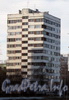 Ул. Бурцева, дом 24. Общий вид с моста Бурцева. Фото март 2012 г.