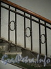 Ул. Грота, д. 5 / ул. Профессора Попова, д. 41. Фрагмент ограждения лестницы. Фото сентябрь 2010 г.