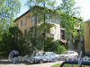 Ул. Танкиста Хрустицкого, дом 84. Общий вид со стороны дома 78. Фото 23 мая 2012 г.