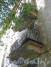 Ул. Танкиста Хрустицкого, дом 92. Общий вид со стороны двора на балконы дома. Фото 23 мая 2012 г.