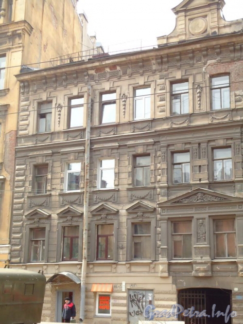 Гороховая ул., д. 71. Фасад здания. Фото 2011 г. 