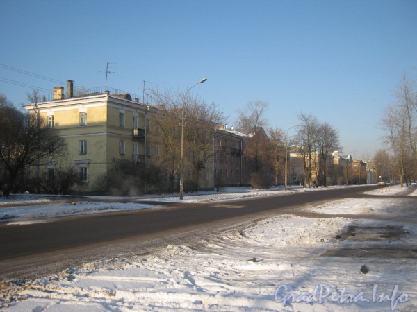 Перспектива 2-ой Комсомольской ул. в сторону ул. Чекистов от дома 20. Фото январь 2012 г.