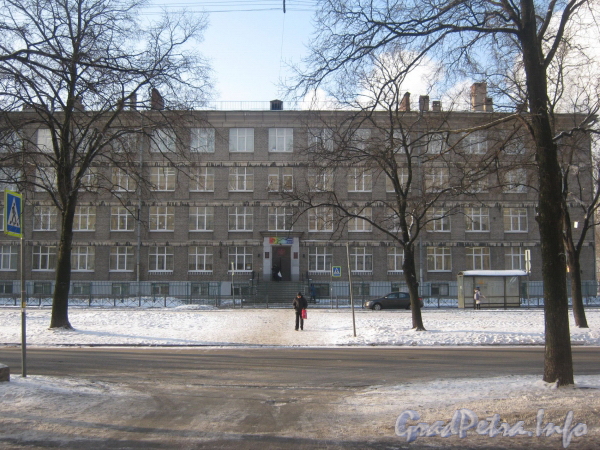 Кронштадтская ул., дом 7. Фасад дома. Общий вид здания. Фото февраль 2012 г.
