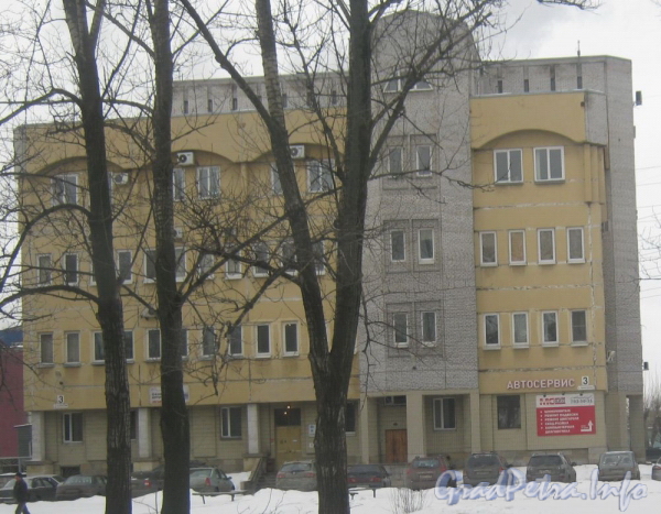 Кронштадтская ул., дом 3, лит. Б. Общий вид здания. Фото февраль 2012 г.
