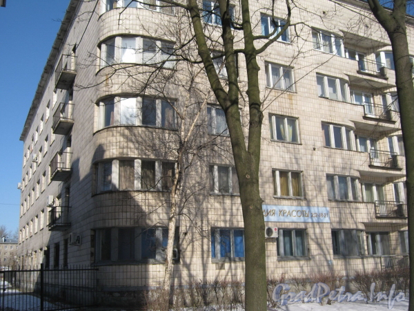 Балтийская ул., дом 26. Общий вид с Балтийской ул. на угол жилого дома. Фото март 2012 г.