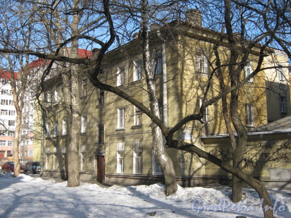 Балтийская ул., дом 34. Общий вид с Балтийской ул. Фото март 2012 г.