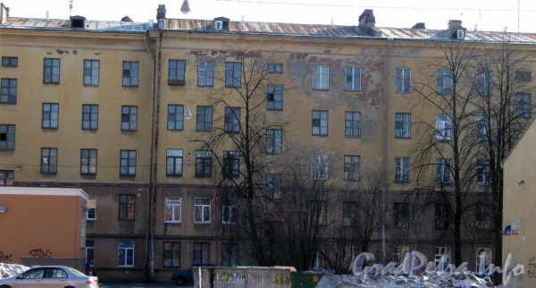 Балтийская ул., дом 12. Общий вид дома со стороны Тракторной ул. Фото март 2012 г.