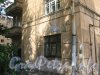 Ул. Швецова, дом 6. Угол дома со стороны ул. Швецова и табличка с его номером. Фото 25 июня 2012 г.