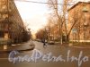 Перспектива улицы Пинегина от проспекта Елизарова в сторону Большого Смоленского проспекта. Фото октябрь 2012 г.