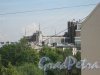Ул. Льва Толстого, дом 9. Вид из окна парадной дома 29/37 по Кронверкской ул. Фото 7 июля 2012 г.