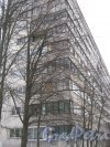 Ул. Черкасова, дом 19, корпус 1. Фрагмент фасада. Фото 30 января 2013 г.