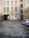 Ул. Черняховского, дом 69. Фрагмент внутреннего двора. Фото 12 июня 2013 г.