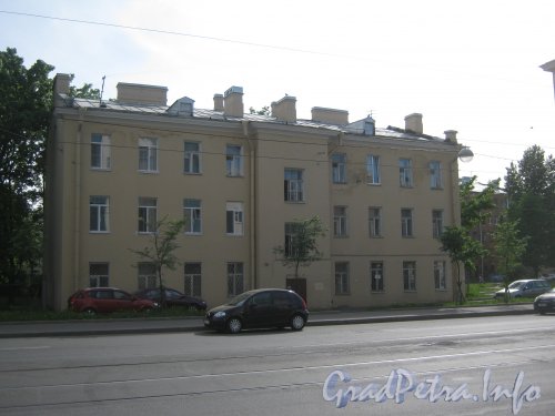 Ул. Трефолева, дом 14. Общий вид со стороны дома 7. Фото 29 мая 2012 г.