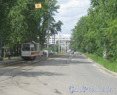 Корабельная ул. Вид с Кронштадтской ул. Фото 25 июня 2012 г.