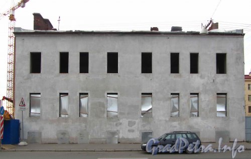 Киевская ул., дом 8. Общий вид здания. Фото сентябрь 2012 г.