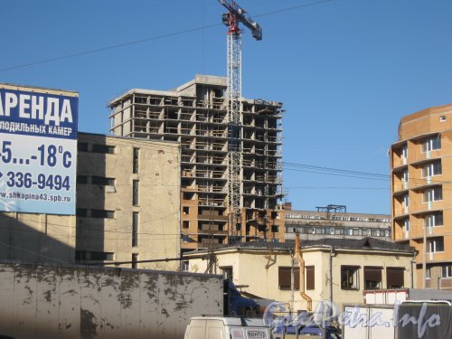 Ул. Розенштейна, дом 16, корпус 4. Вид строящегося здания с ул. Шкапина. Фото 22 октября 2012 г.