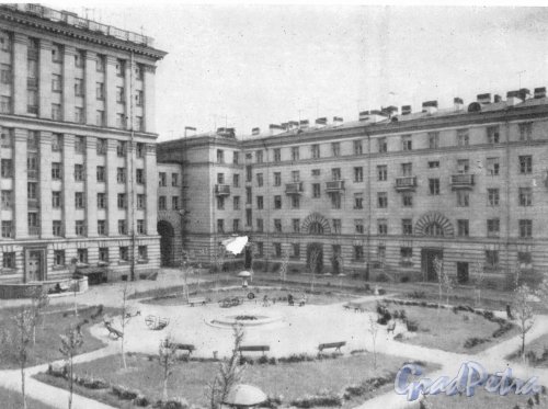 Новые жилые дома на улице Седова. Фотоальбом «Ленинград», 1959 г.