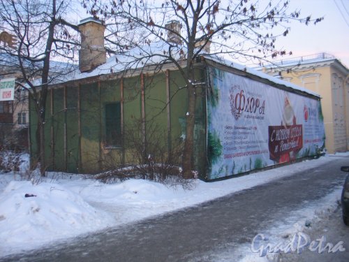 г. Пушкин, Оранжерейная ул., дом 4. Вид со стороны Садовой улицы. Фото январь 2013 г.