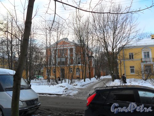 Улица Губина дом 3. Вид дома зимой. Фото январь 2013 г.