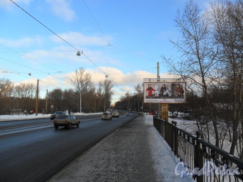 Перспектива улицы Калинина от Молвинского моста в сторону Промышленной улицы. Фото январь 2013 г.