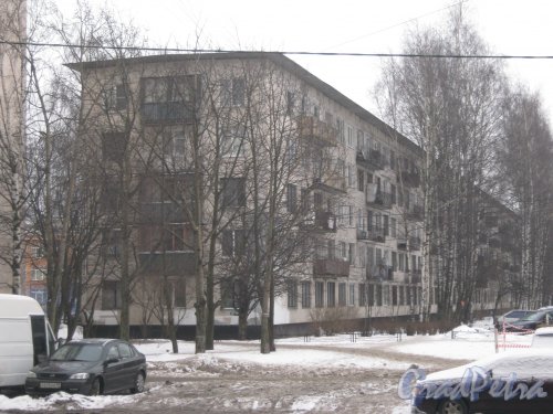 Ул. Черкасова, дом 3. Общий вид дома со стороны дома 2. Фото 30 января 2013 г.