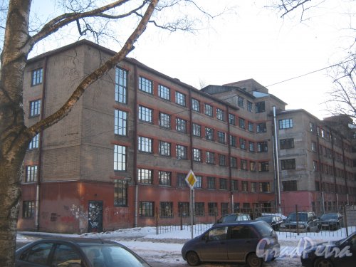 Ул. Харченко, дом 16. Общий вид здания с ул. Капитана Воронина. Фото 5 февраля 2013 г.