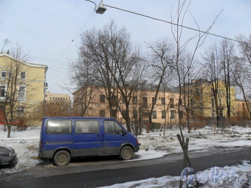 Улица Гладкова, дом 15. Фото март 2013 г.