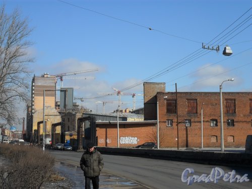 Улица Шкапина, участок №1. Вид со стороны улицы Ивана Черных. Фото 29 марта 2013 г.