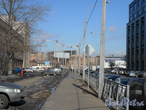 Улица Шкапина, участок№1. Работа не останавливается. Фото 29 марта 2013 г.