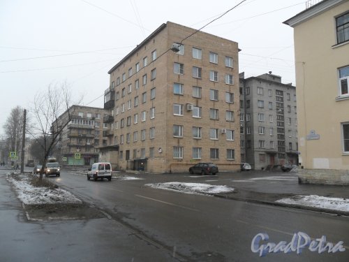 Улица Трефолева, дом 22. Вид со стороны улицы Турбинной. Фото март 2013 г.