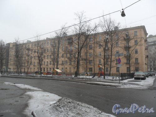 Улица Зои Космодемьянской, дом 6, корпус 1. Вид со стороны улицы Турбинной. Фото март 2013 г.