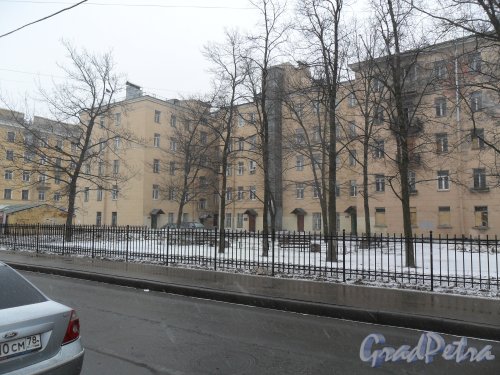 Улица Зои Космодемьянской, дом 6, корпус 2. Фото март 2013 г.