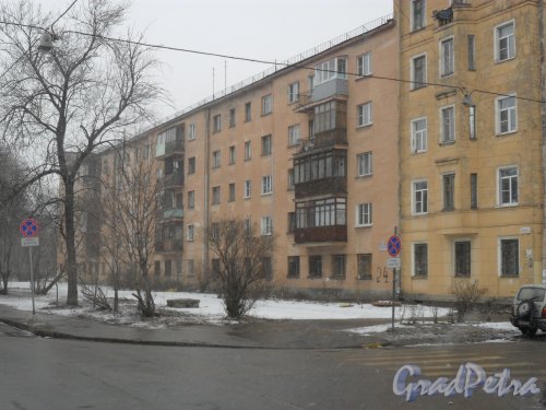 Турбинная ул., дом 24. Вид дома со стороны улицы Зои Космодемьянской. Фото март 2013 г.