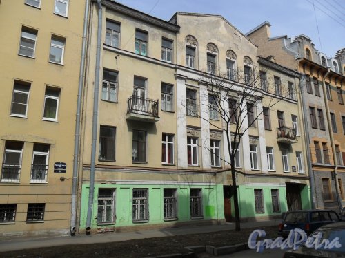 Улица Псковская, дом 7. Фото май 2013 г.