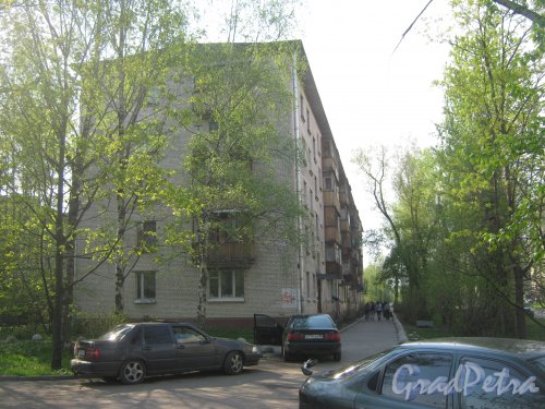 Караваевская ул., дом 41, корпус 1. Общий вид. Фото 13 мая 2013 г.