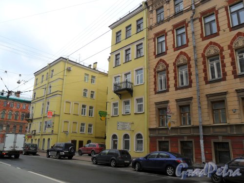 Улица Егорова, дом 2 / 1-я Красноармейская улица, дом 8-10. Фасад со стороны улицы Егорова. Фото 24 мая 2013 г.