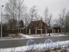 Красное Село (Горелово), ул. Заречная. Один из частных домов на нечётной стороне улицы. Фото 4 января 2014 г.