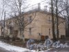 Красное Село (Горелово), ул. Заречная, дом 4. Общий вид со стороны фасада. Фото 4 января 2014 г.