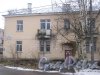 Красное Село (Горелово), ул. Заречная, дом 4. Фрагмент фасада. Фото 4 января 2014 г.